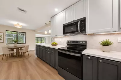 127 Calle Largo Drive, Hollywood, FL 33021 - Photo 7