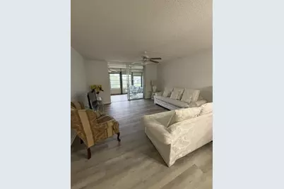 7210 Lake Cir Drive, Margate, FL 33063 - Photo 13