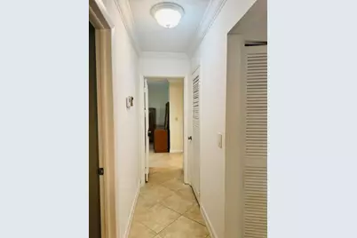 340 Orange Tree Drive #5, Atlantis, FL 33462 - Photo 7