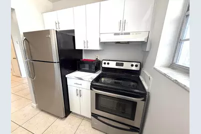 615 NE 10th Street #204, Hallandale Beach, FL 33009 - Photo 9