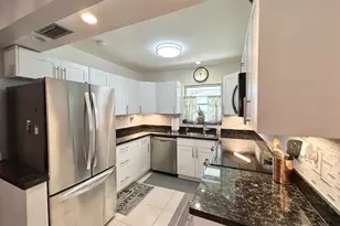 2766 Emory Dr E, West Palm Beach, FL 33415 - Photo 3