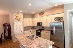 5670 NW Pine Trail Cir, Port Saint Lucie, FL 34983 - Photo 1