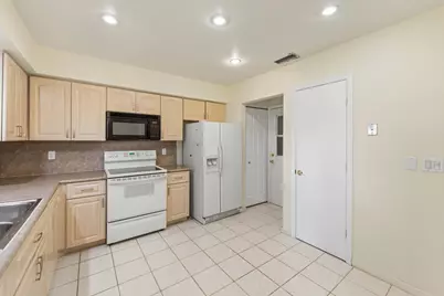 4675 Robinwood Circle #A, Boynton Beach, FL 33436 - Photo 15