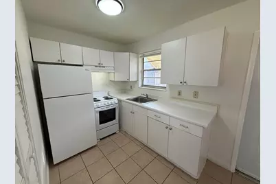 2915 Jackson Street #12, Hollywood, FL 33020 - Photo 11