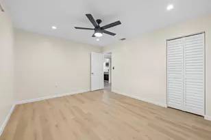 830 SW 9th St Cir, Boca Raton, FL 33486 - Photo 7