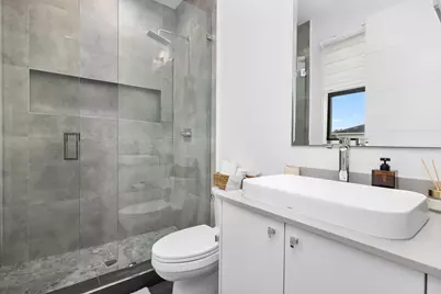 1405 NE 4th Avenue, Boca Raton, FL 33432 - Photo 25
