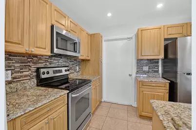 6691 Old Farm Trail, Boynton Beach, FL 33437 - Photo 11