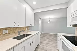 2404 Antigua Cir, Coconut Creek, FL 33066 - Photo 15