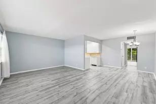 2404 Antigua Cir, Coconut Creek, FL 33066 - Photo 3