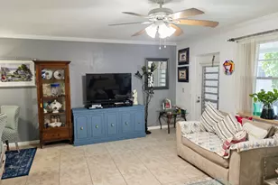 563 Durham T Circle, Deerfield Beach, FL 33442 - Photo 3