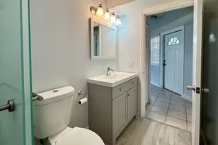 334 SW 86th Ave, Pembroke Pines, FL 33025 - Photo 19