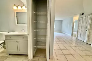 334 SW 86th Ave, Pembroke Pines, FL 33025 - Photo 11