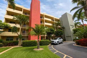 2400 NE 10th St, Pompano Beach, FL 33062 - Photo 1
