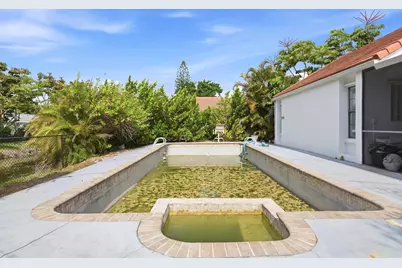 8302 NW 15th Court, Coral Springs, FL 33071 - Photo 11