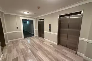19390 Collins Ave, Sunny Isles Beach, FL 33160 - Photo 15