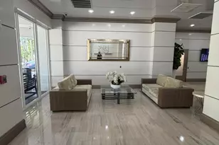 19390 Collins Ave, Sunny Isles Beach, FL 33160 - Photo 41