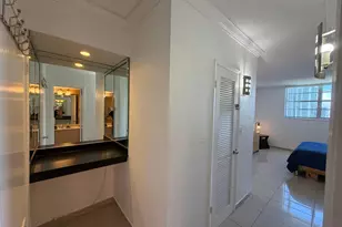 19390 Collins Ave, Sunny Isles Beach, FL 33160 - Photo 29