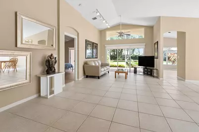 6833 Viale Elizabeth, Delray Beach, FL 33446 - Photo 5