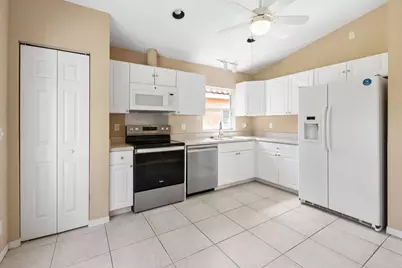 6833 Viale Elizabeth, Delray Beach, FL 33446 - Photo 11