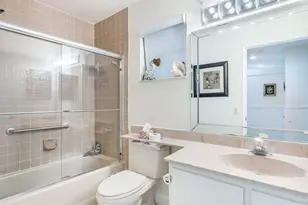 6353 Royal Manor Cir, Delray Beach, FL 33484 - Photo 25