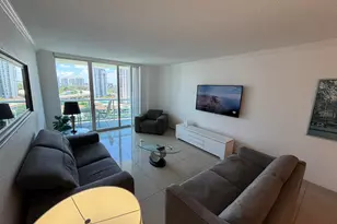19390 Collins Ave, Sunny Isles Beach, FL 33160 - Photo 7