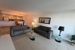 19390 Collins Ave, Sunny Isles Beach, FL 33160 - Photo 37