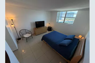 19390 Collins Avenue #1405, Sunny Isles Beach, FL 33160 - Photo 11
