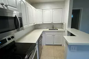925 NE 17th Ave, Fort Lauderdale, FL 33304 - Photo 7