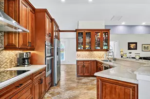 12020 NW 2nd Dr, Coral Springs, FL 33071 - Photo 7