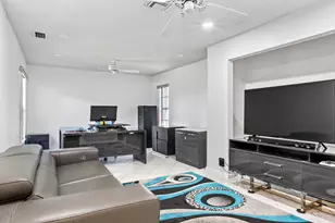 12020 NW 2nd Dr, Coral Springs, FL 33071 - Photo 21