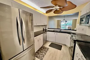 9563 Weldon Circle, Tamarac, FL 33321 - Photo 5