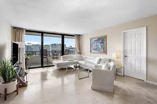 3589 S Ocean Blvd, South Palm Beach, FL 33480 - Photo 5