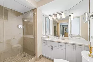 300 SE 5th Ave, Boca Raton, FL 33432 - Photo 17