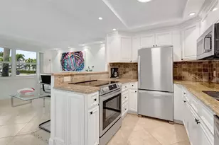 1072 Yarmouth Dr, Boca Raton, FL 33434 - Photo 7