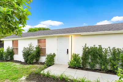 107 SW 4th Avenue, Delray Beach, FL 33444 - Photo 3