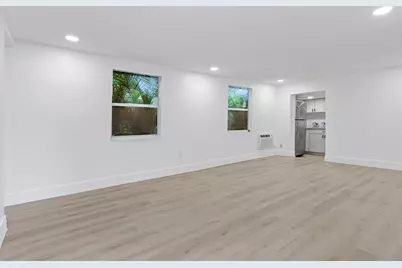 107 SW 4th Avenue, Delray Beach, FL 33444 - Photo 5