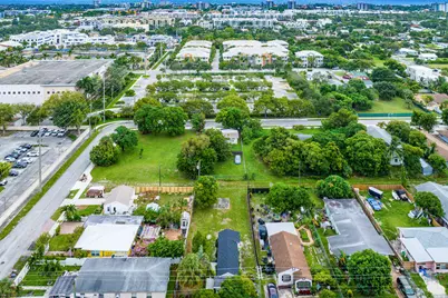 107 SW 4th Avenue, Delray Beach, FL 33444 - Photo 19