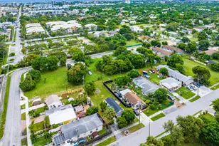 107 SW 4th Ave, Delray Beach, FL 33444 - Photo 23