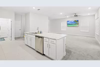 692 NE Turtleback Trail, Port Saint Lucie, FL 34983 - Photo 11
