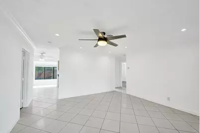 4360 NE 13th Avenue, Oakland Park, FL 33334 - Photo 5