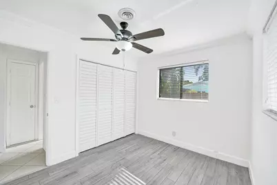 4360 NE 13th Avenue, Oakland Park, FL 33334 - Photo 17