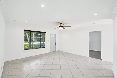 4360 NE 13th Avenue, Oakland Park, FL 33334 - Photo 7
