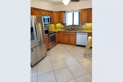 2460 NE 215th Street, Miami, FL 33180 - Photo 3