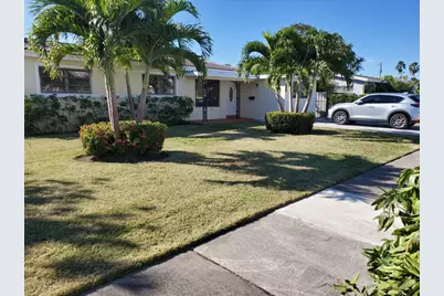 2460 NE 215th Street, Miami, FL 33180 - Photo 1