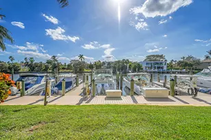 210 Captains Walk, Delray Beach, FL 33483 - Photo 7