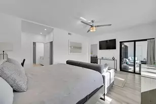 210 Captains Walk, Delray Beach, FL 33483 - Photo 19