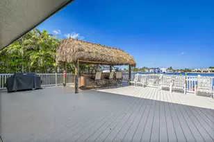 210 Captains Walk, Delray Beach, FL 33483 - Photo 35