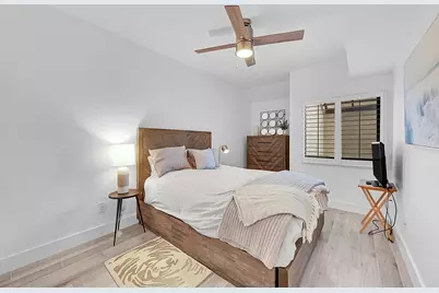 210 Captains Walk #701, Delray Beach, FL 33483 - Photo 23