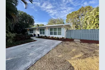 219 Old Jupiter Beach Road, Jupiter, FL 33477 - Photo 1