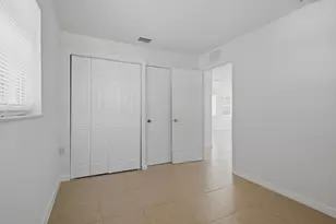 4628 Schall Rd, West Palm Beach, FL 33409 - Photo 13